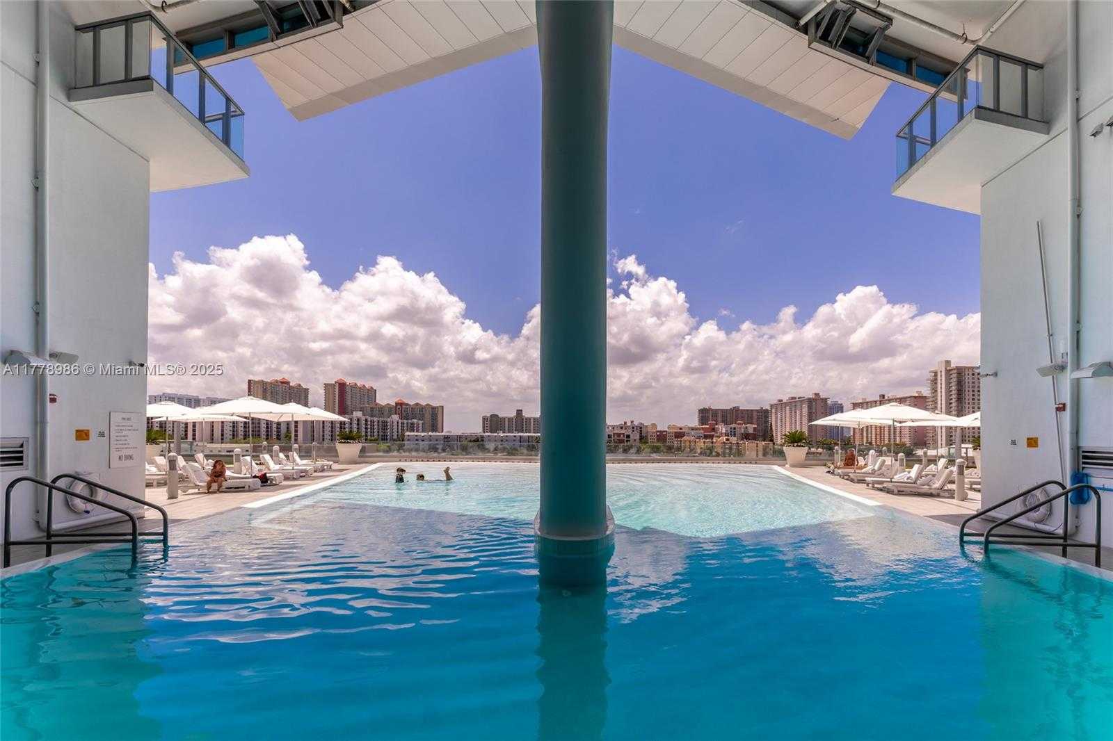 Small Image of 17121 COLLINS AVE #1406, Sunny Isles Beach Number 39