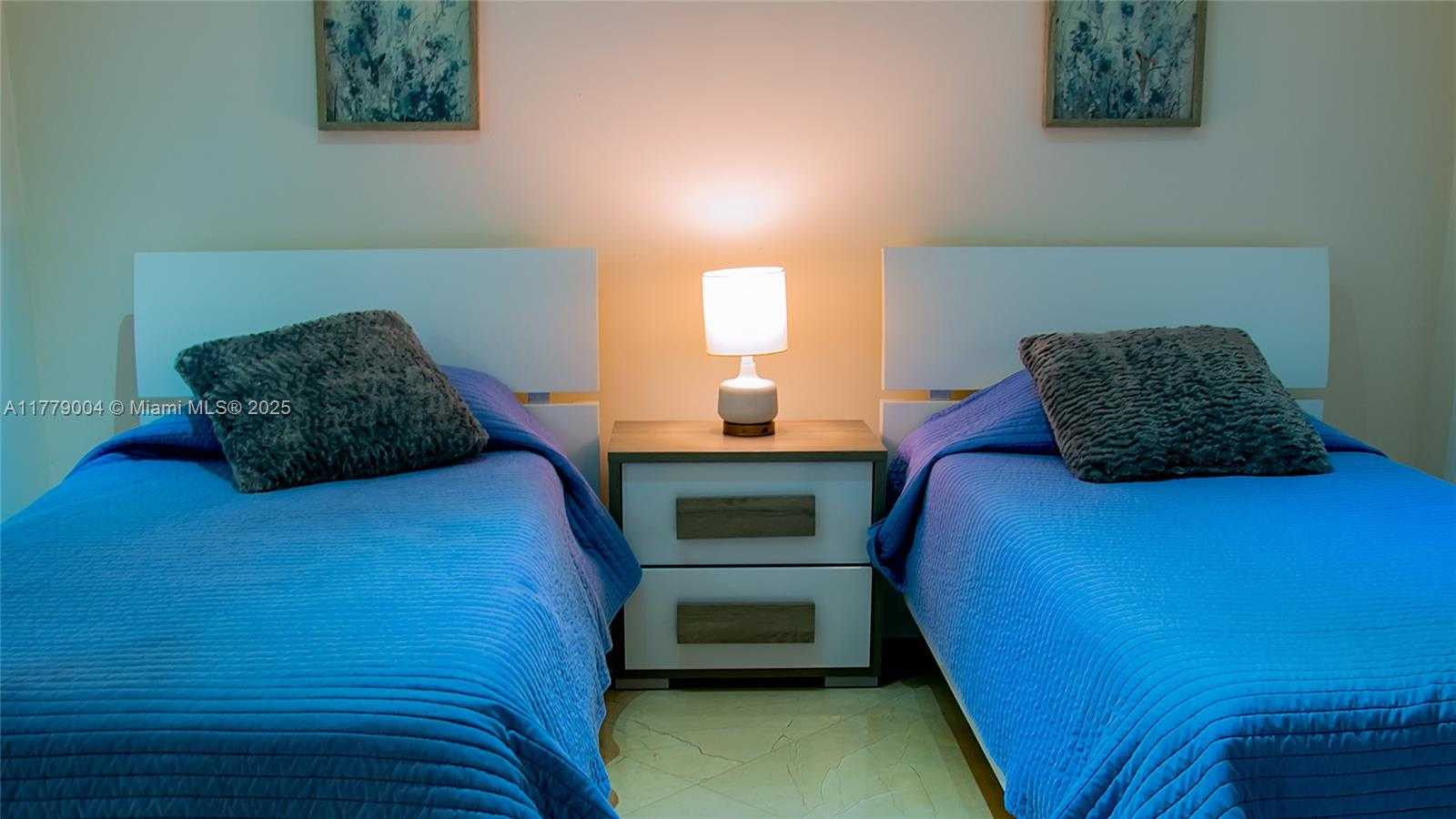 Small Image of 1830 SOUTH OCEAN DR #2004, Hallandale Beach Number 5