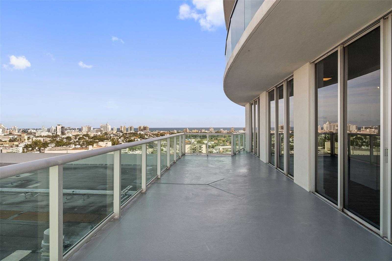 Small Image of 1500 BAY RD #C-2312, Miami Beach Number 19