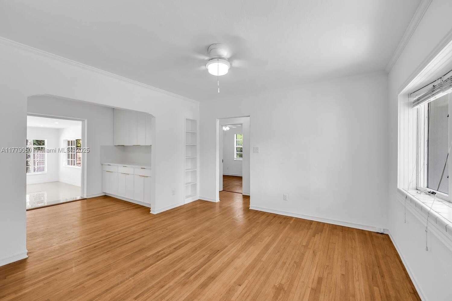 Small Image of 11801 NORTH EAST 11 AVE #SOUTH, Biscayne Park Number 16