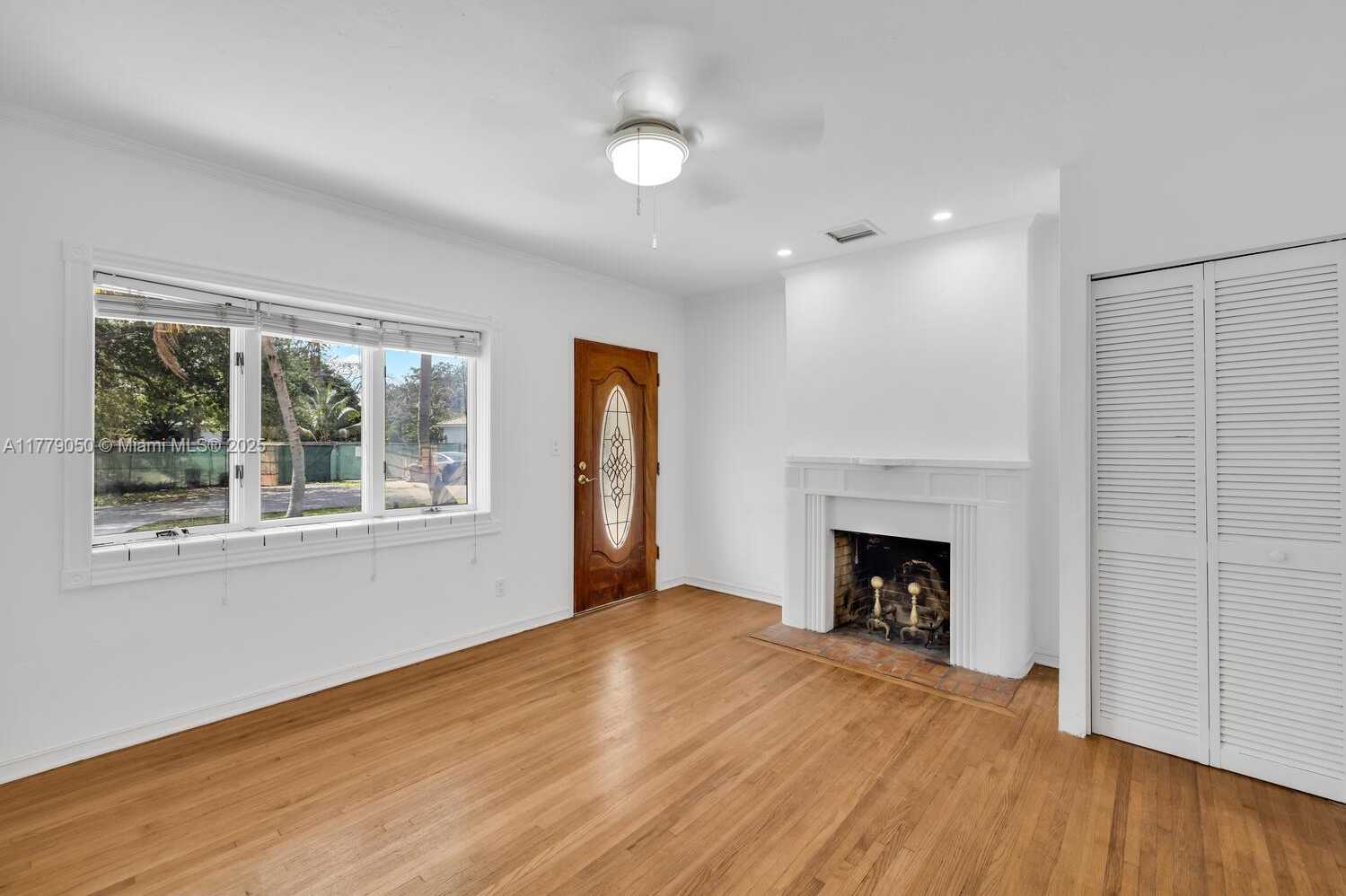 Small Image of 11801 NORTH EAST 11 AVE #SOUTH, Biscayne Park Number 20