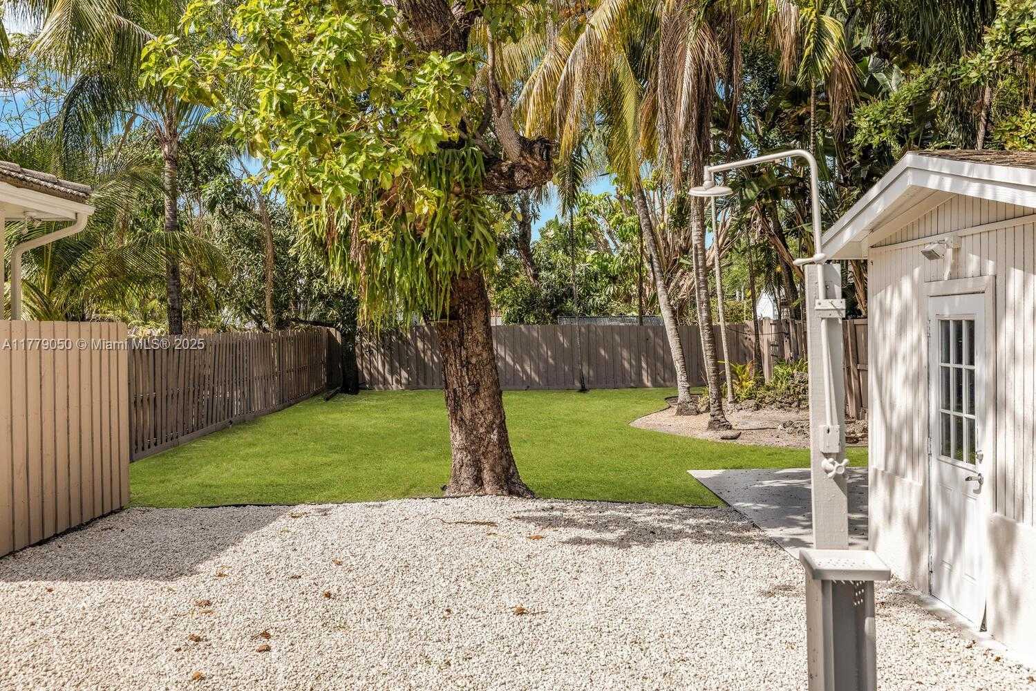 Small Image of 11801 NORTH EAST 11 AVE #SOUTH, Biscayne Park Number 24