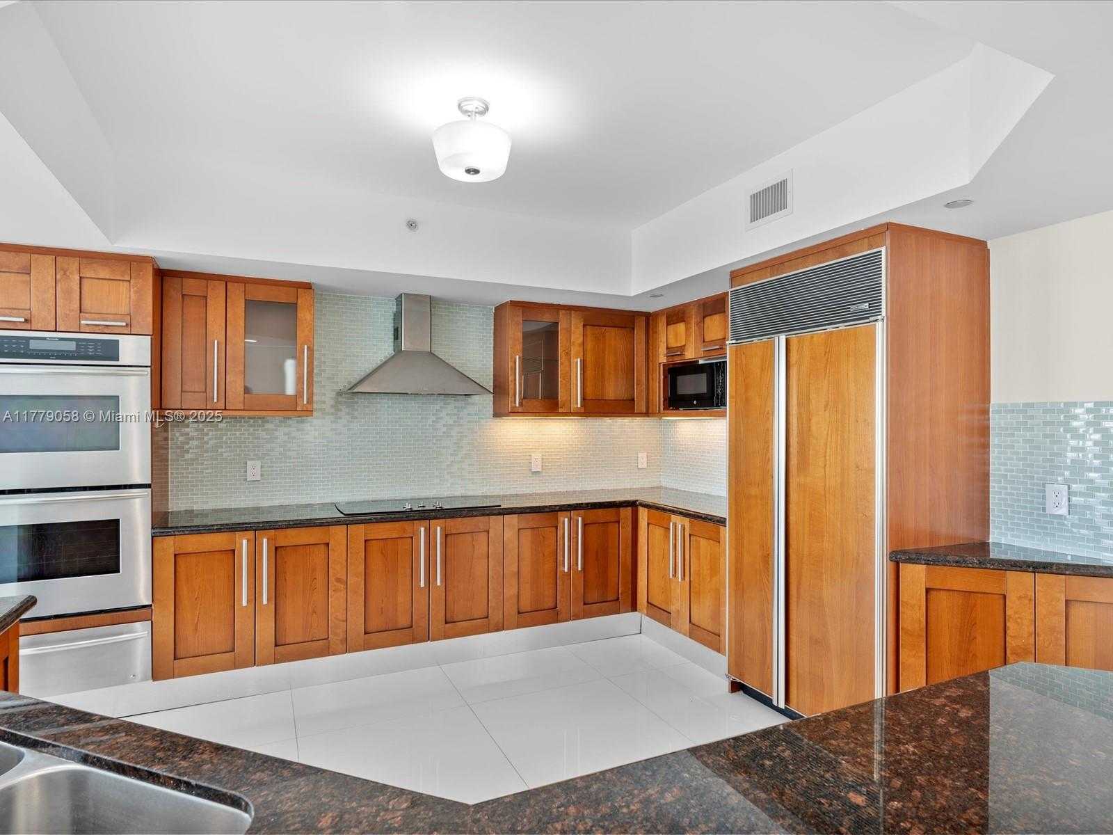 Small Image of 3301 NORTH EAST 183RD ST #1204, Aventura Number 16