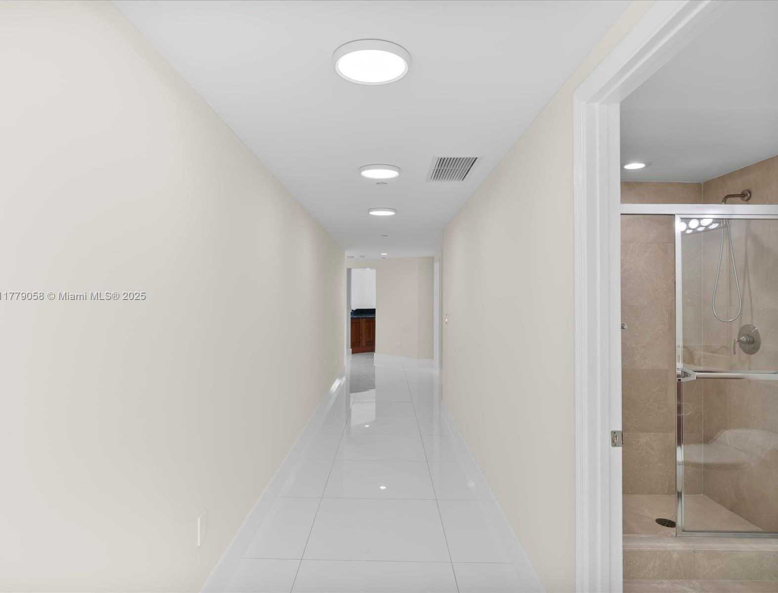 Small Image of 3301 NORTH EAST 183RD ST #1204, Aventura Number 27