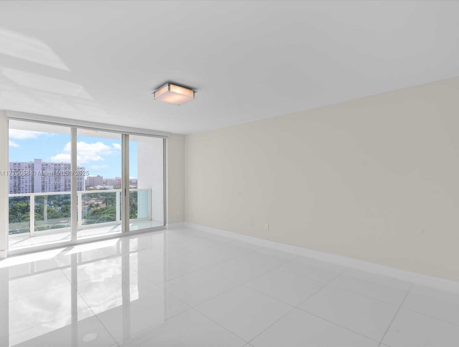 Small Image of 3301 NORTH EAST 183RD ST #1204, Aventura Number 29