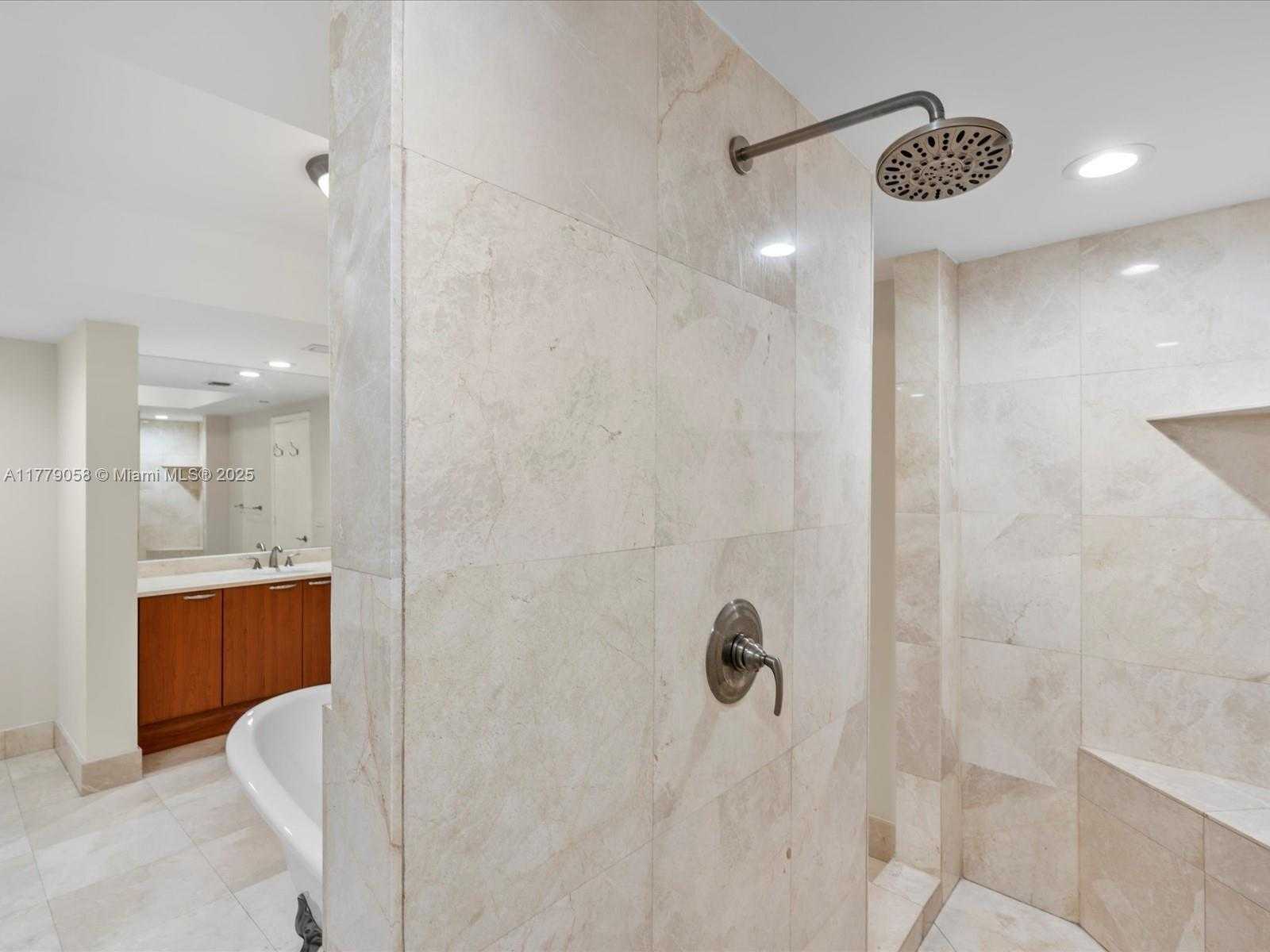 Small Image of 3301 NORTH EAST 183RD ST #1204, Aventura Number 44