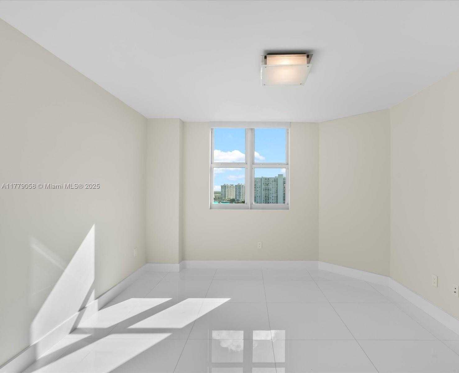Small Image of 3301 NORTH EAST 183RD ST #1204, Aventura Number 49