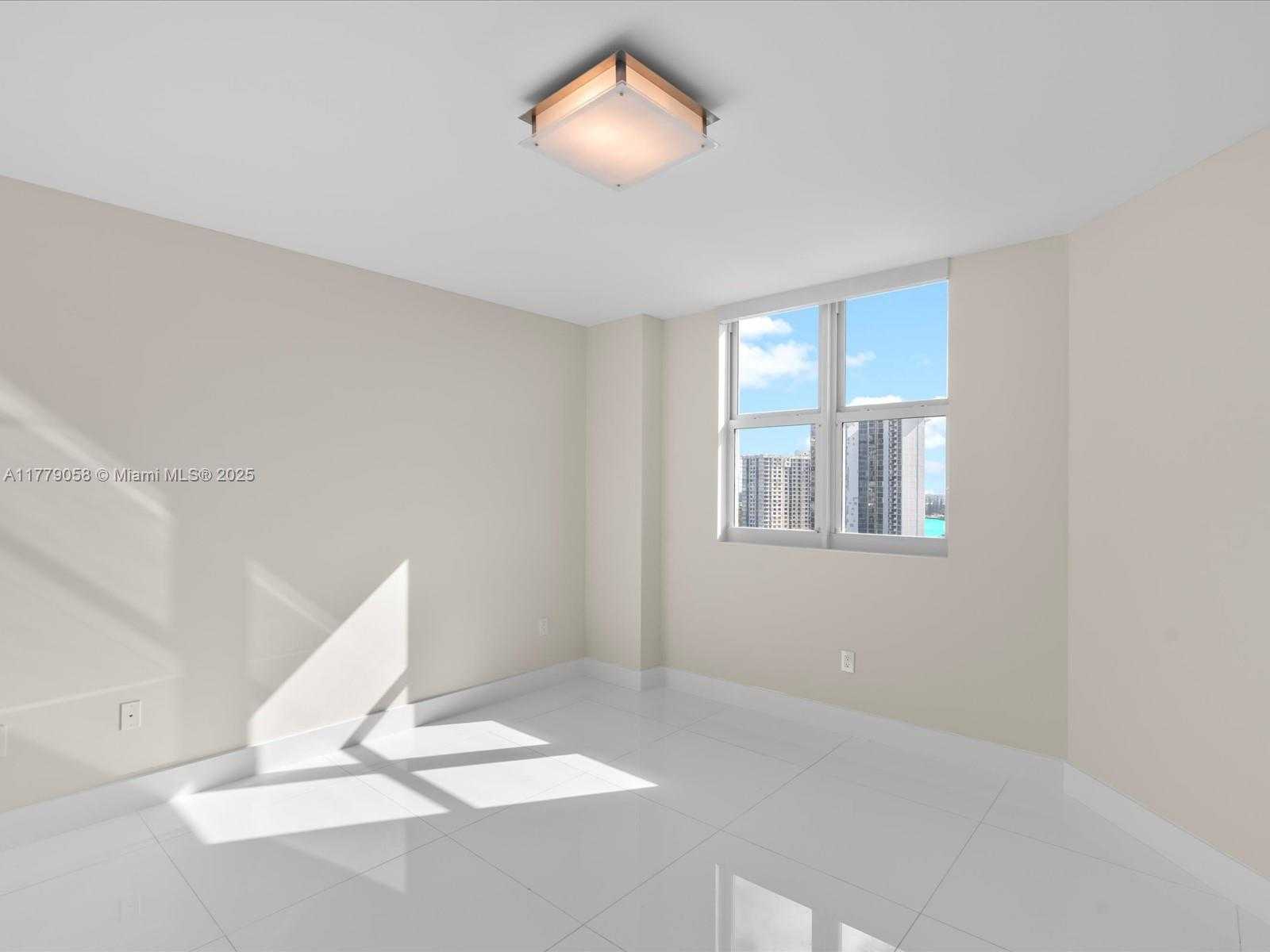 Small Image of 3301 NORTH EAST 183RD ST #1204, Aventura Number 50