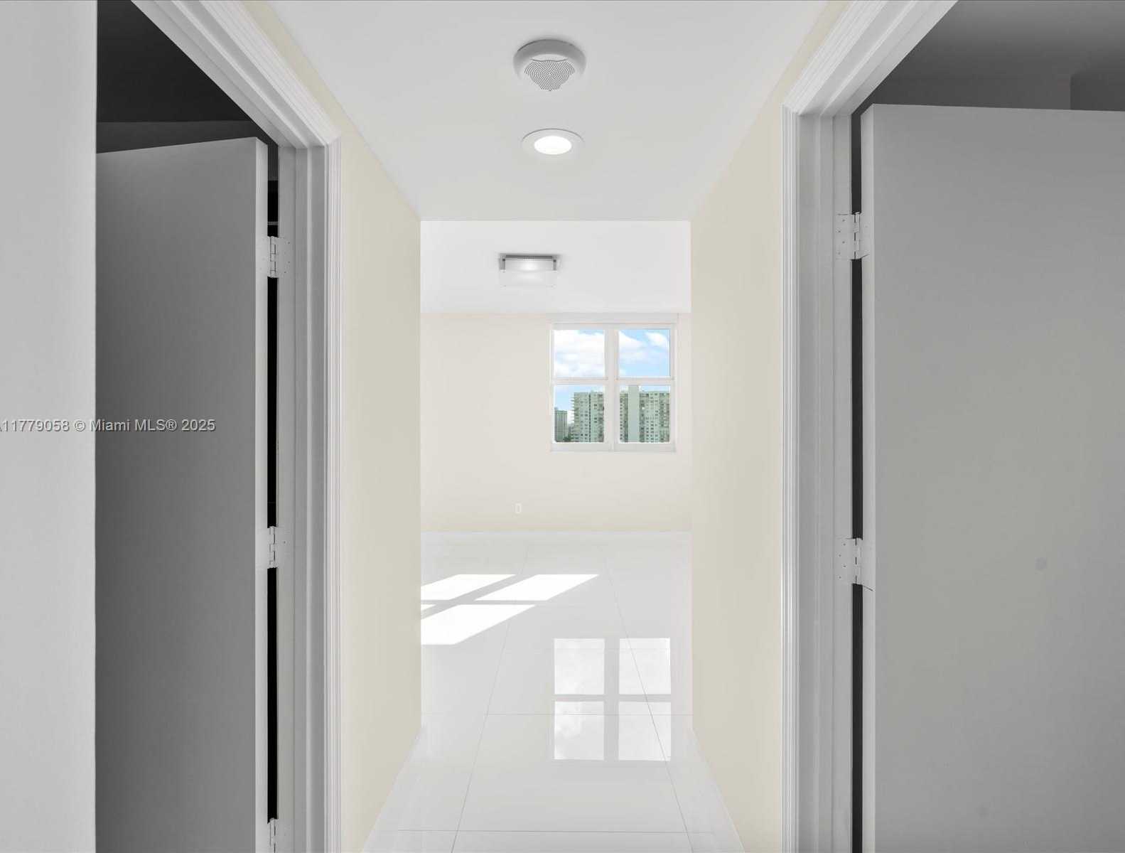 Small Image of 3301 NORTH EAST 183RD ST #1204, Aventura Number 53