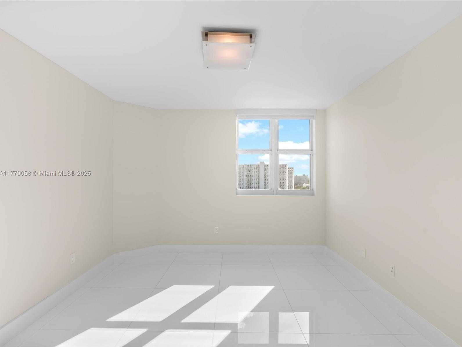 Small Image of 3301 NORTH EAST 183RD ST #1204, Aventura Number 54