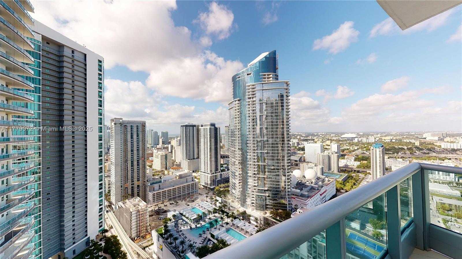Small Image of 900 BISCAYNE BLVD #4312, Miami Number 20
