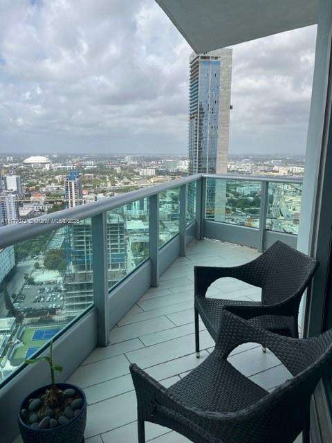 Small Image of 900 BISCAYNE BLVD #4312, Miami Number 21