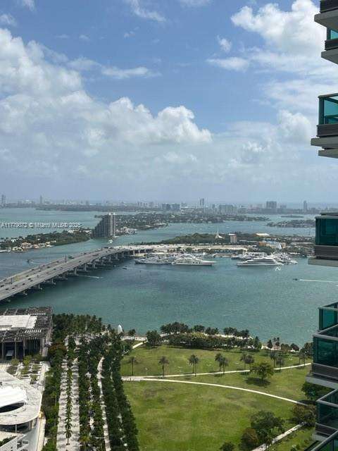 Small Image of 900 BISCAYNE BLVD #4312, Miami Number 5