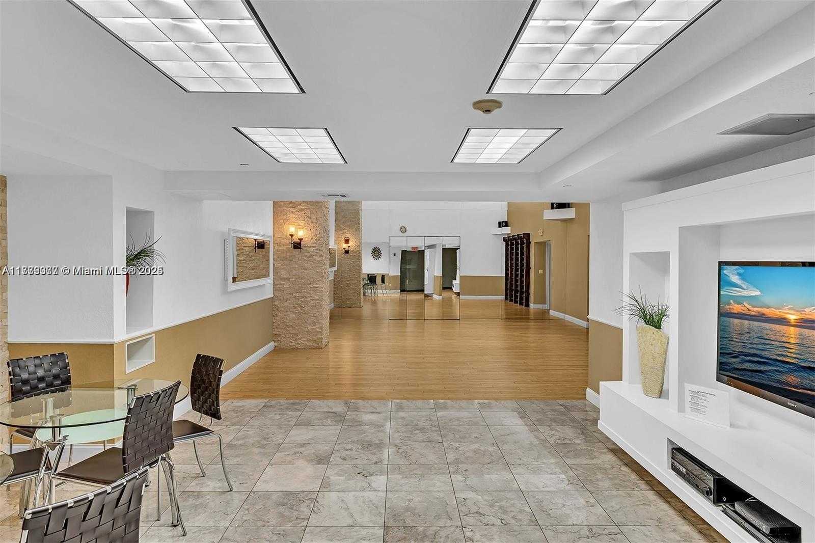 Small Image of 17201 COLLINS AVE #1407, Sunny Isles Beach Number 36