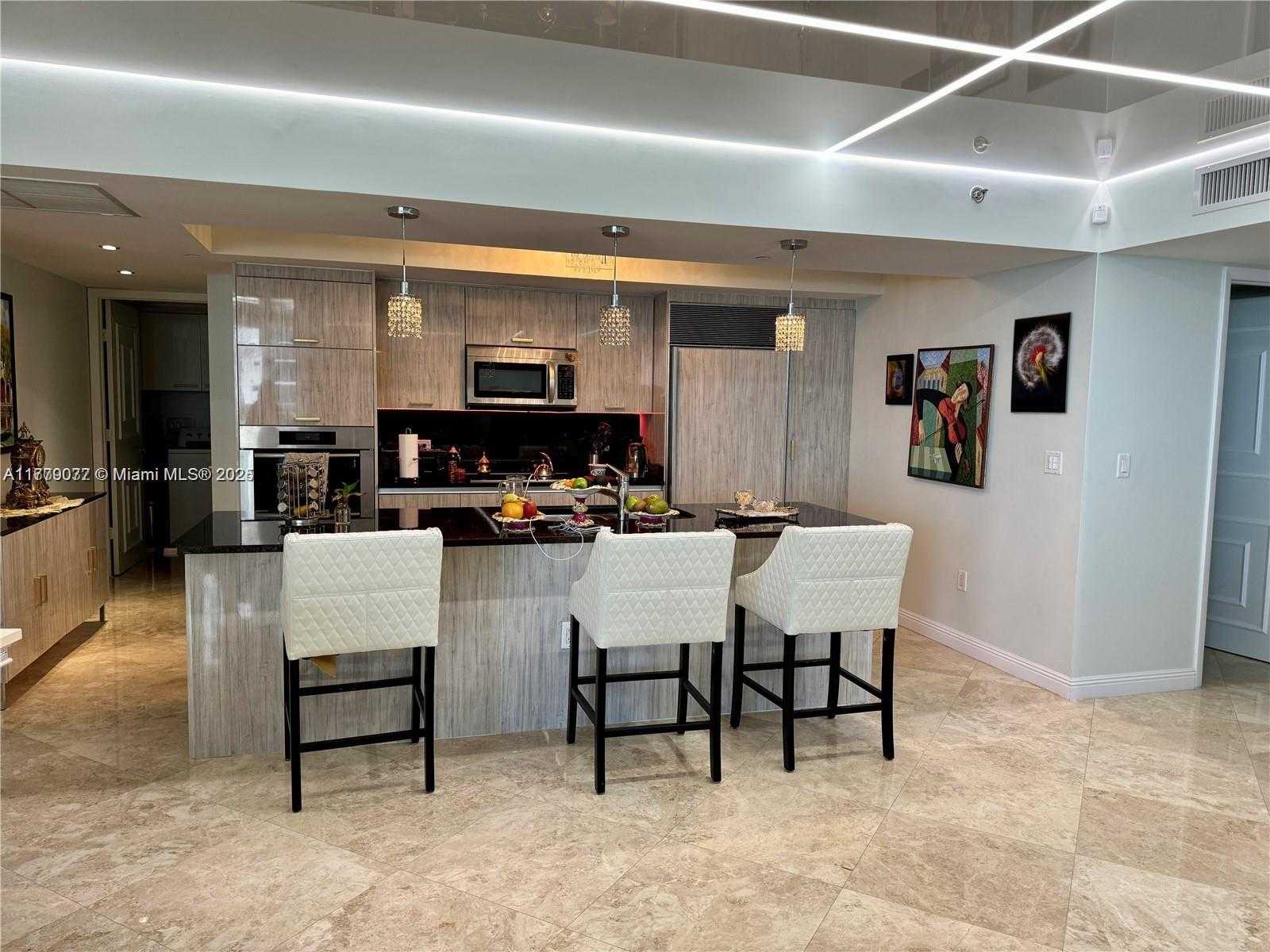 Small Image of 17201 COLLINS AVE #1407, Sunny Isles Beach Number 5
