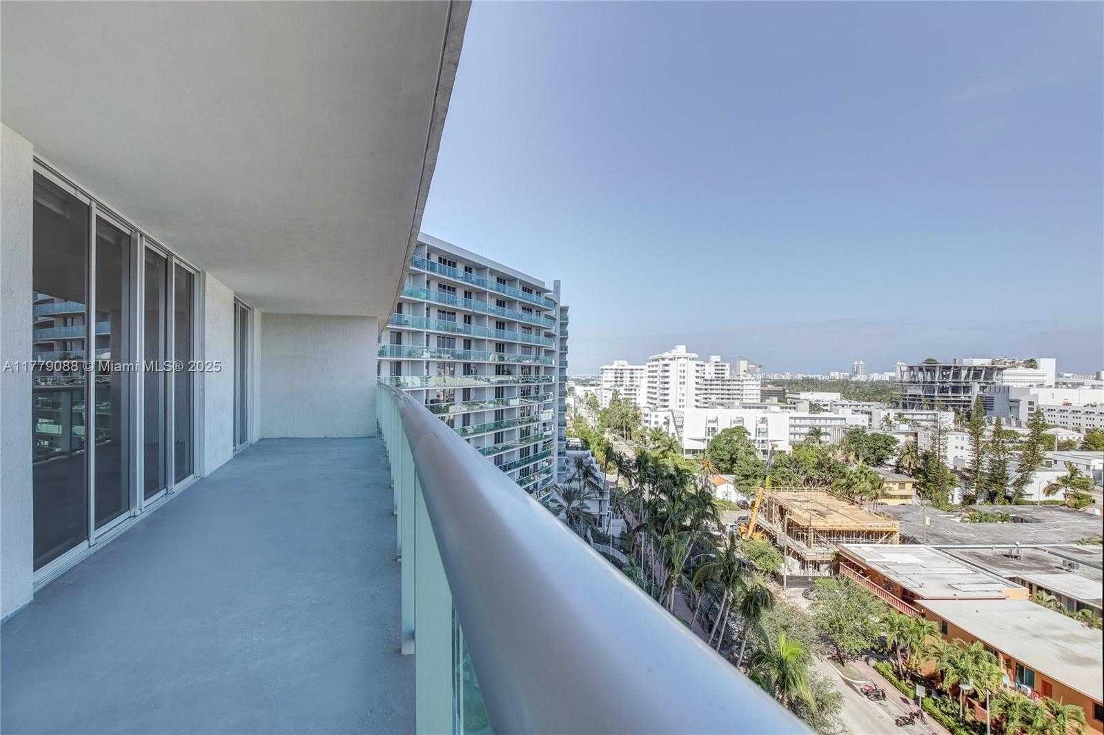 Small Image of 1500 BAY RD #C-2408, Miami Beach Number 10