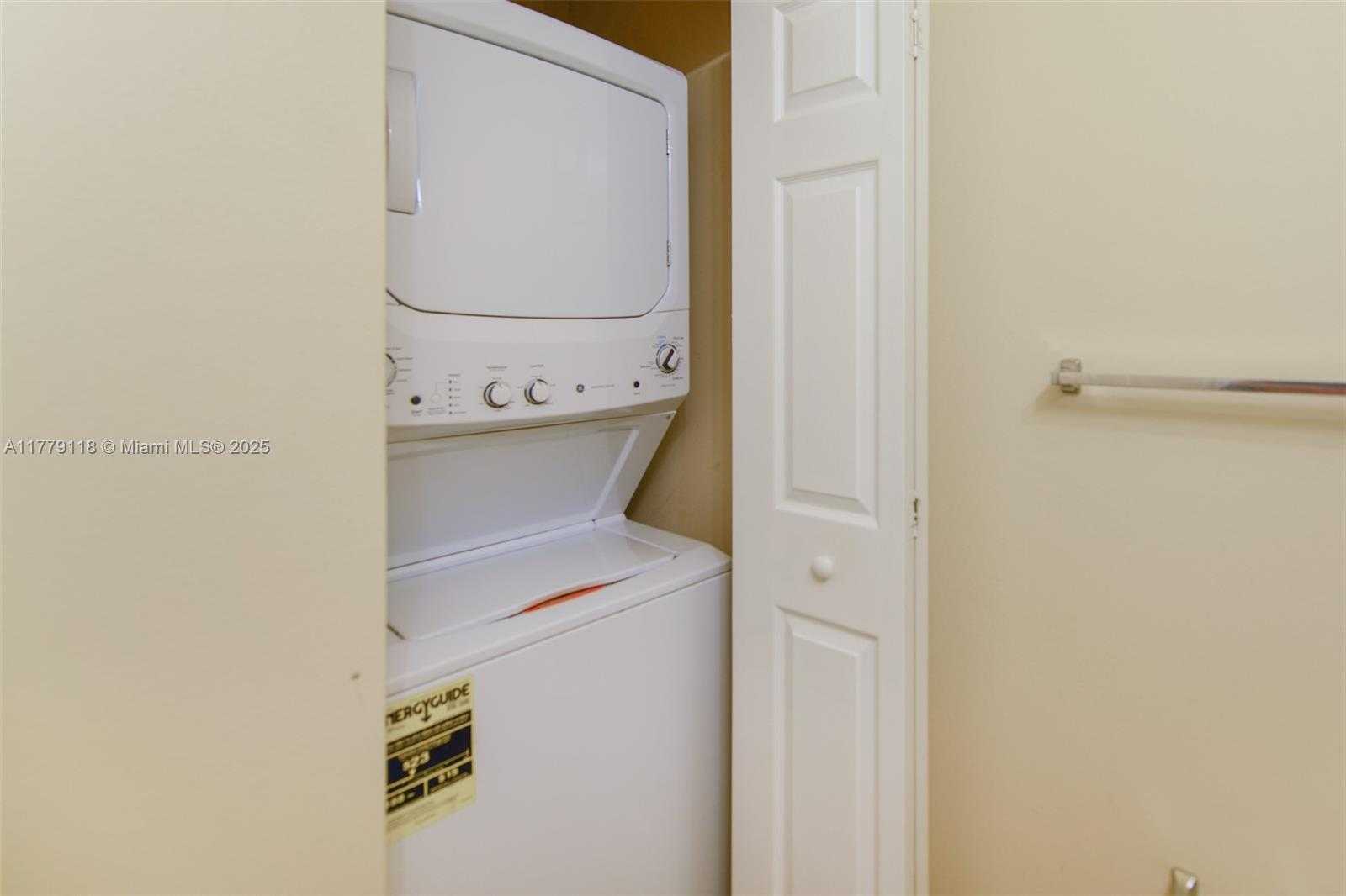 Small Image of 3001 NORTH EAST 185TH ST #209, Aventura Number 11