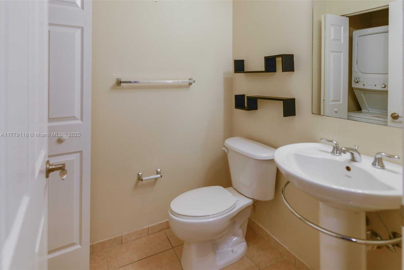 Small Image of 3001 NORTH EAST 185TH ST #209, Aventura Number 18