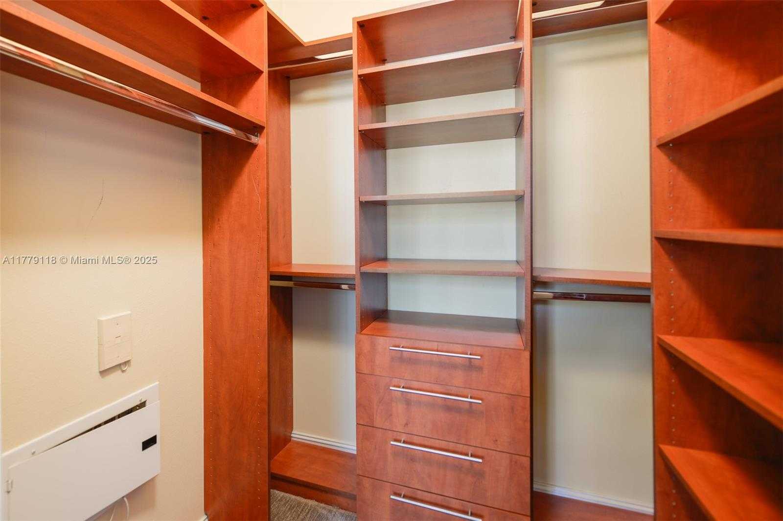 Small Image of 3001 NORTH EAST 185TH ST #209, Aventura Number 27
