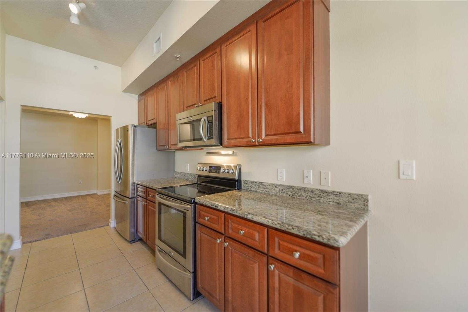 Small Image of 3001 NORTH EAST 185TH ST #209, Aventura Number 4