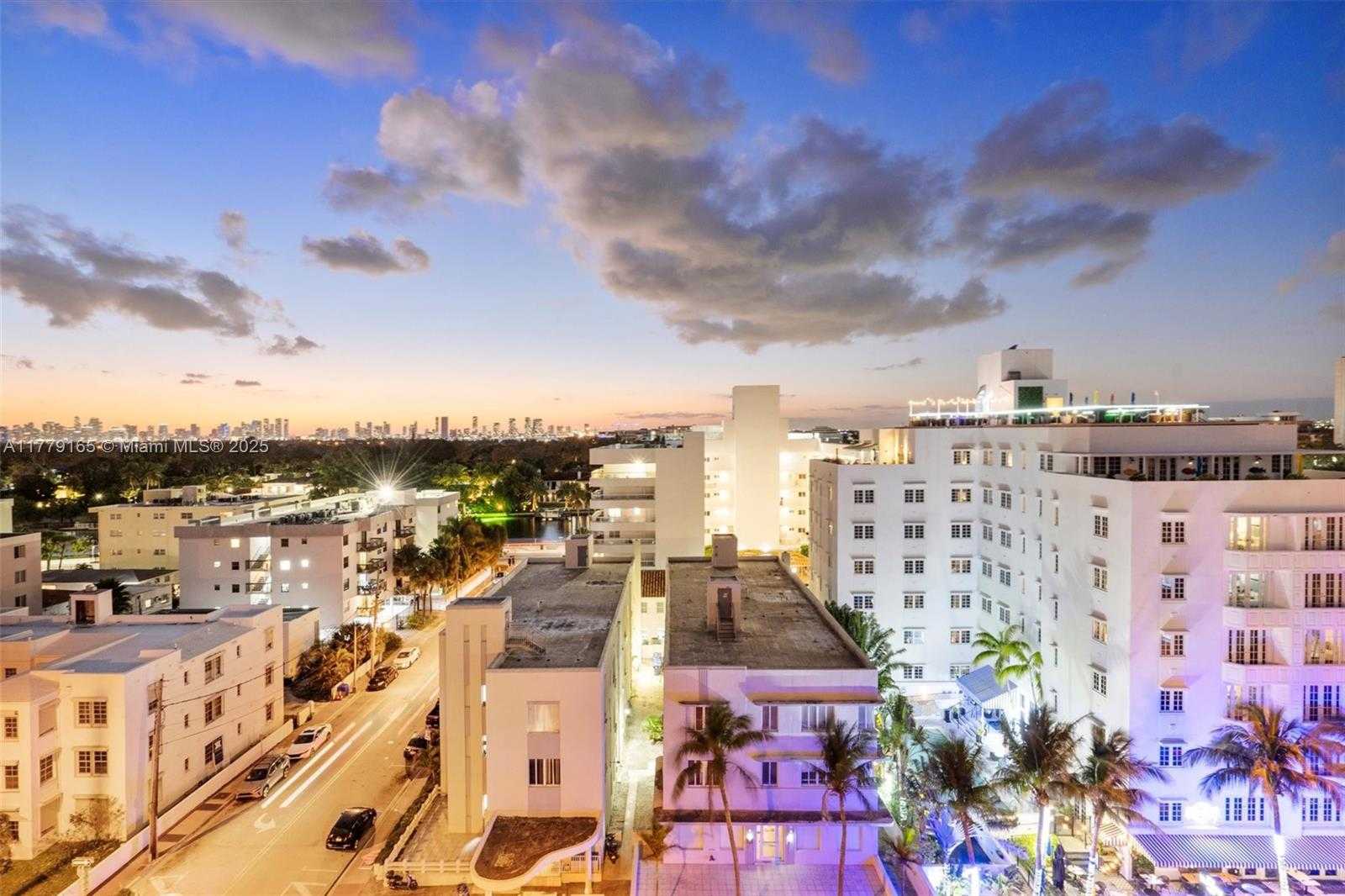 Small Image of 3737 COLLINS AVE #S-804, Miami Beach Number 27