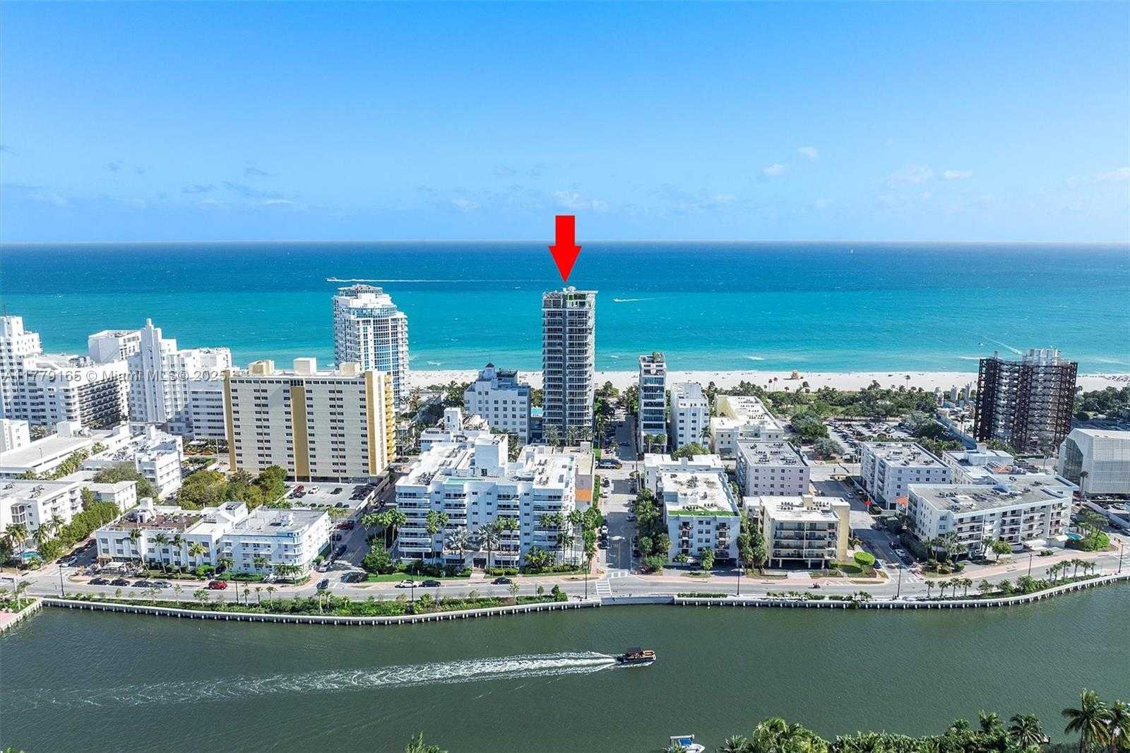 Small Image of 3737 COLLINS AVE #S-804, Miami Beach Number 36
