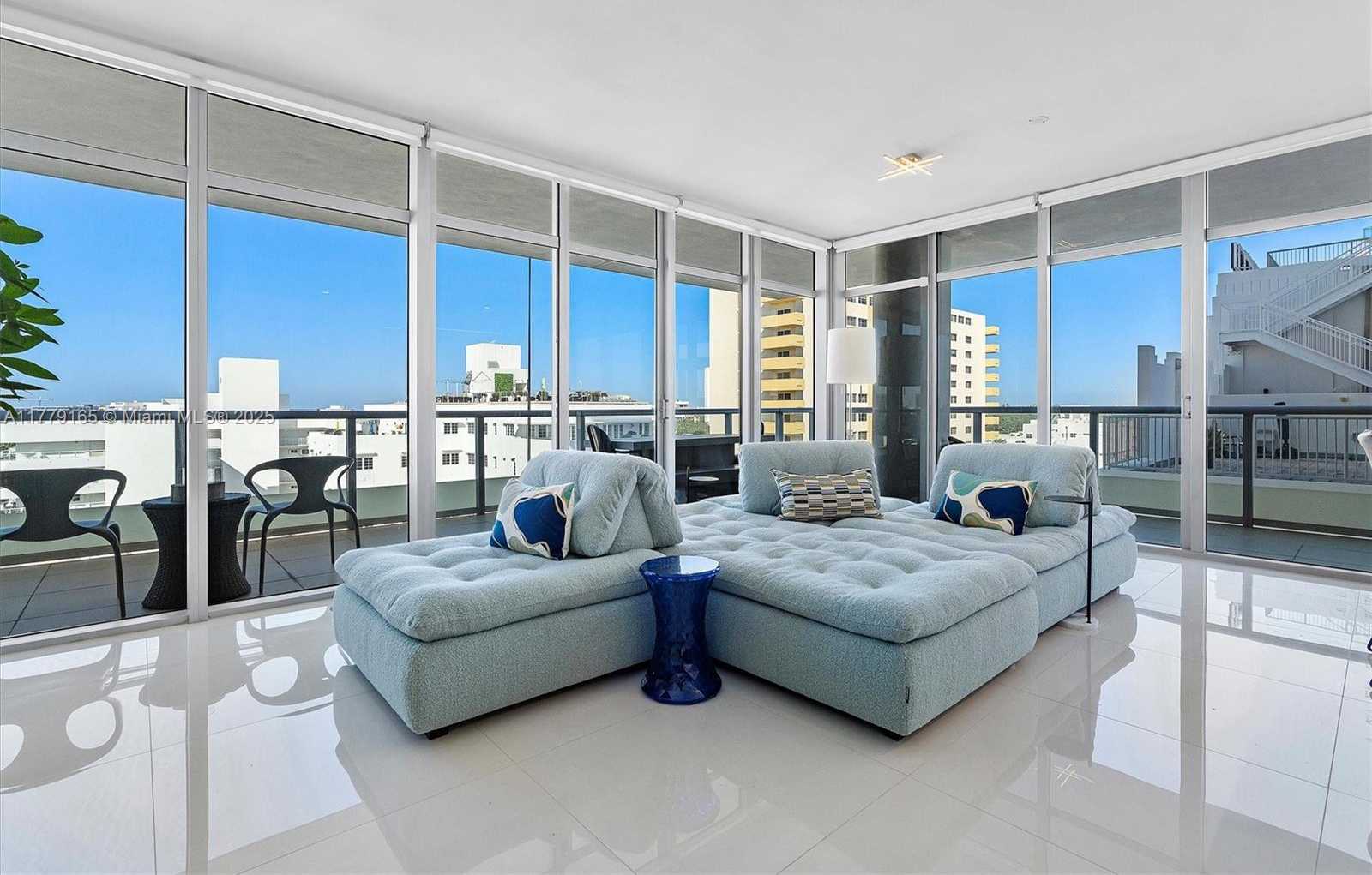 Small Image of 3737 COLLINS AVE #S-804, Miami Beach Number 9