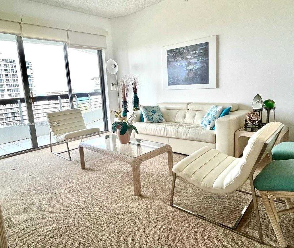 Small Image of 3530 MYSTIC POINTE DR #PH-07, Aventura Number 6