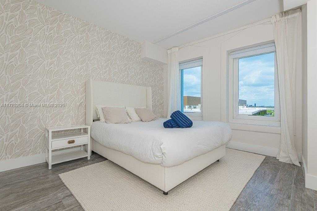 Small Image of 2301 COLLINS AVE #926, Miami Beach Number 24