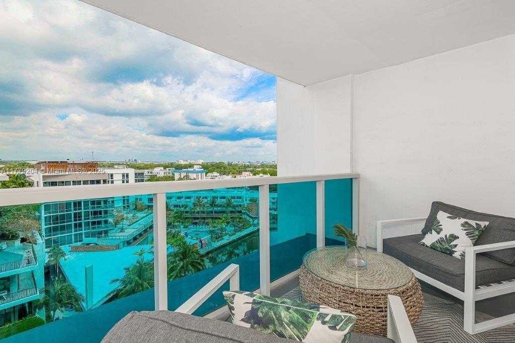 Small Image of 2301 COLLINS AVE #926, Miami Beach Number 31