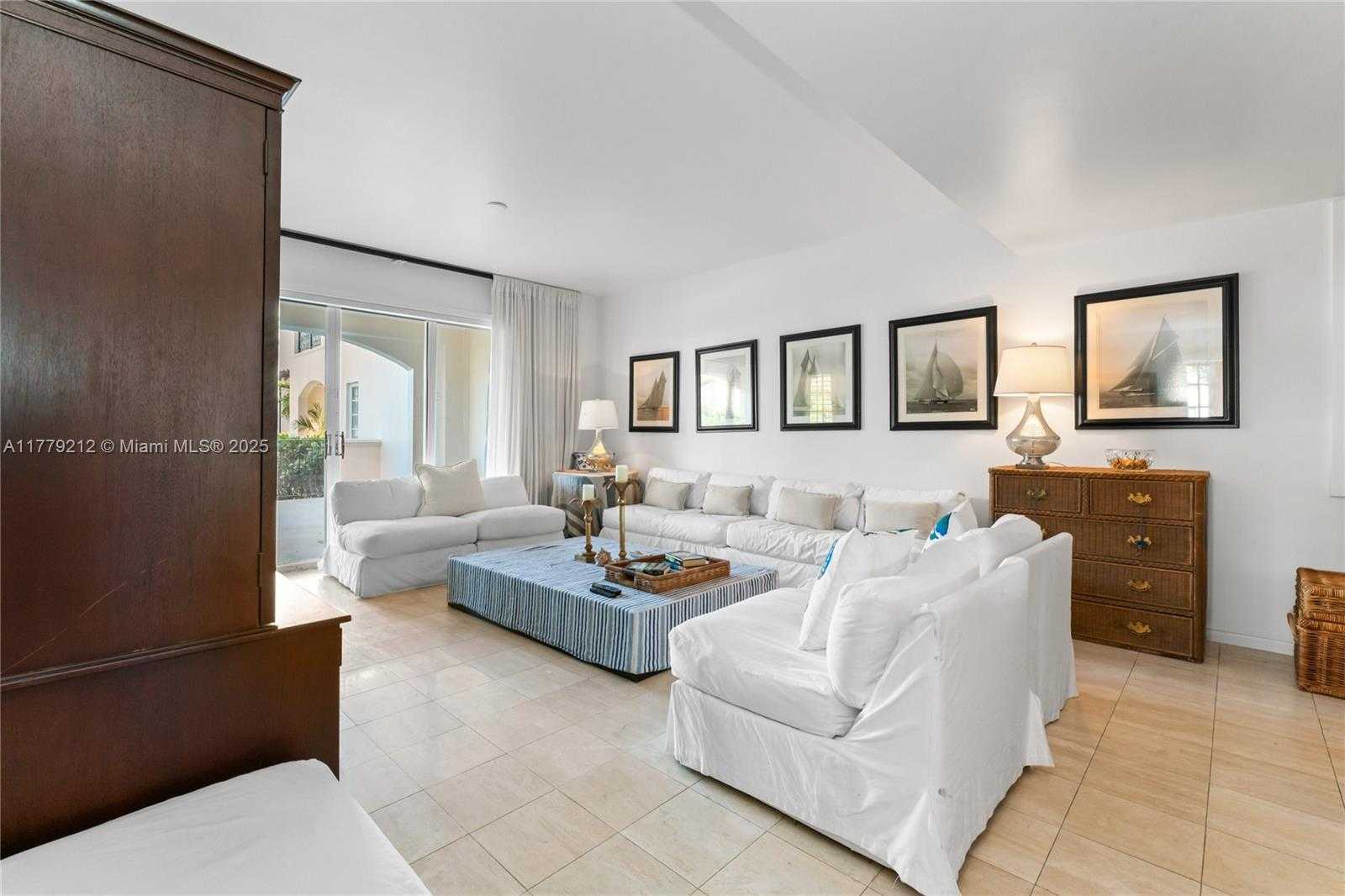 Small Image of 19112 FISHER ISLAND DR #19112, Miami Beach Number 28