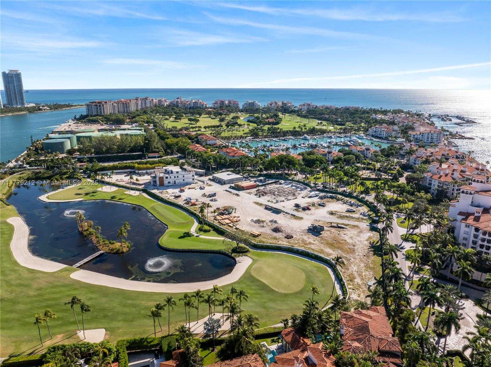 Small Image of 19112 FISHER ISLAND DR #19112, Miami Beach Number 35