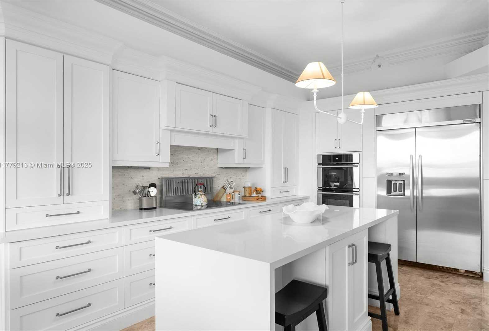 Small Image of 10 EDGEWATER DR #3E, Coral Gables Number 10