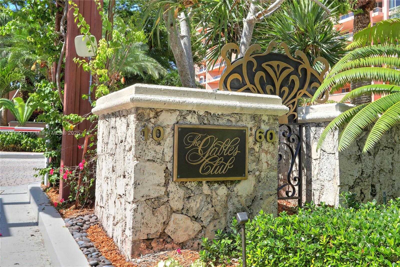 Small Image of 10 EDGEWATER DR #3E, Coral Gables Number 38