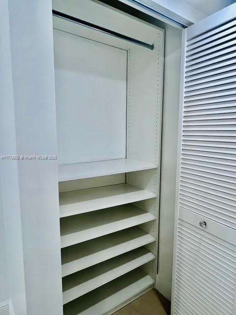 Imagen de Pequeño Objeto