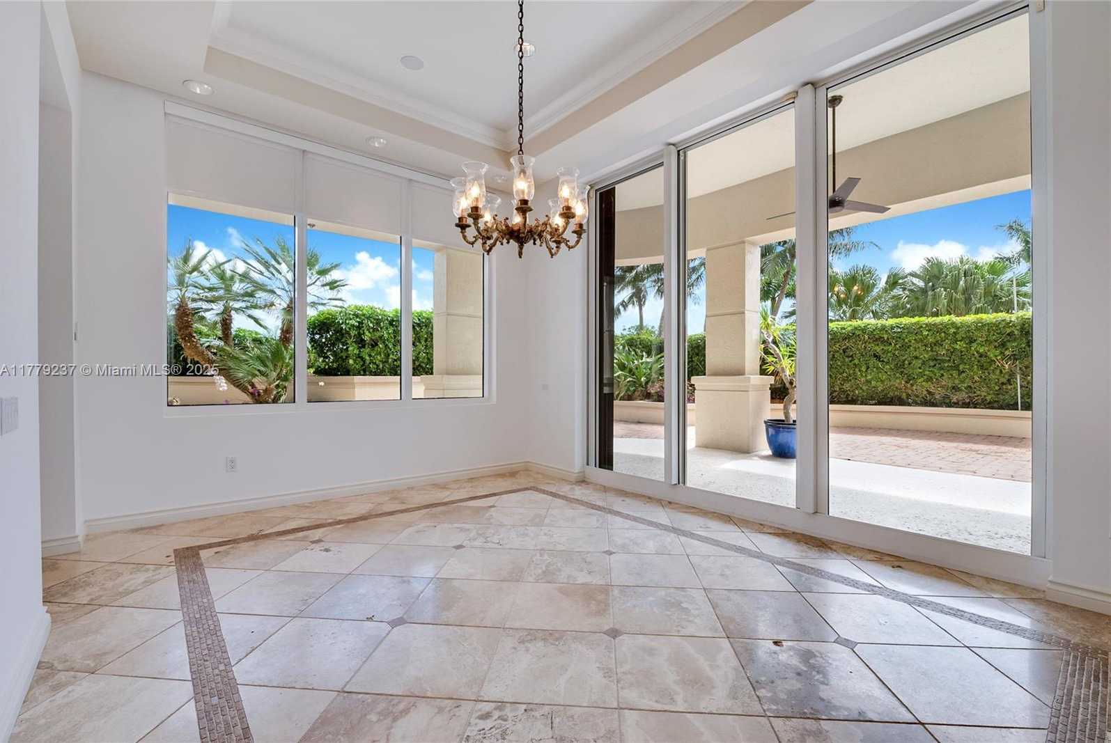 Small Image of 13611 DEERING BAY DR #101, Coral Gables Number 15
