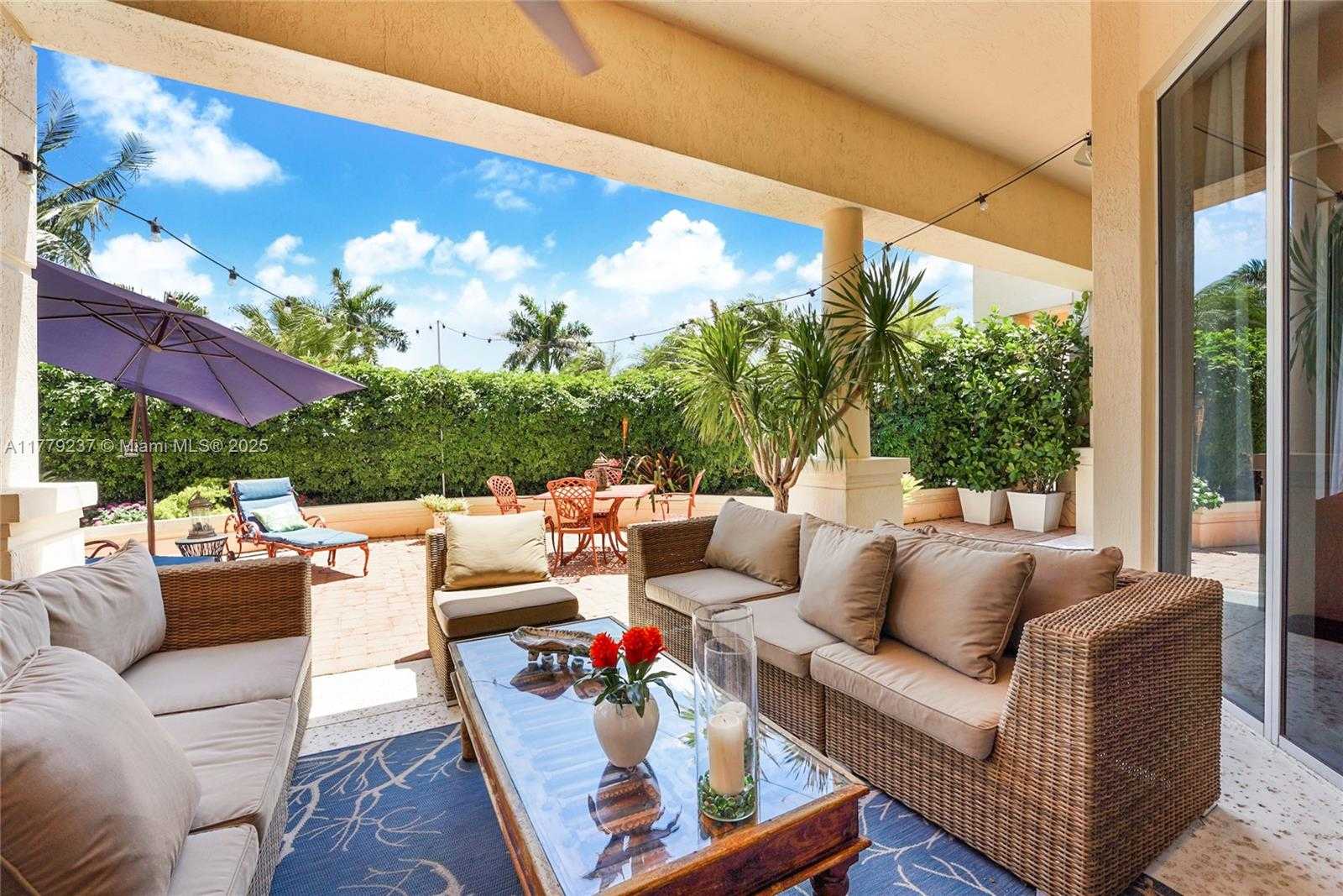 Small Image of 13611 DEERING BAY DR #101, Coral Gables Number 18
