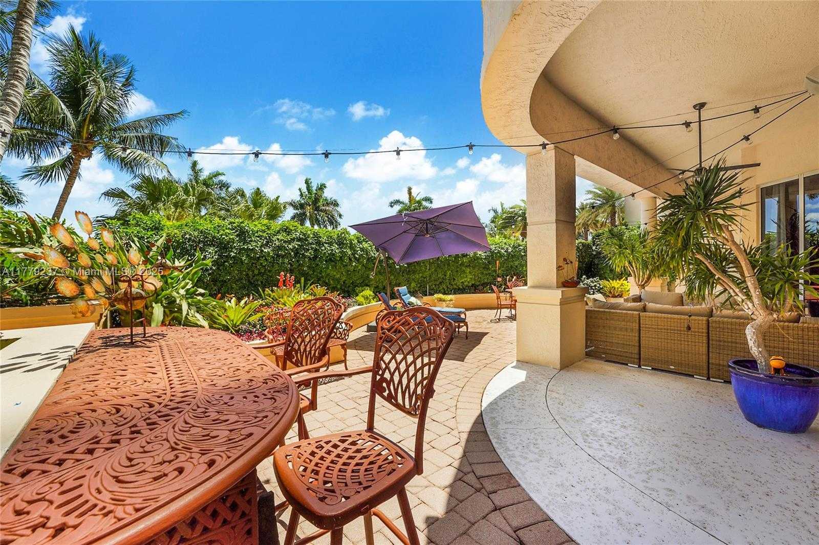 Small Image of 13611 DEERING BAY DR #101, Coral Gables Number 25