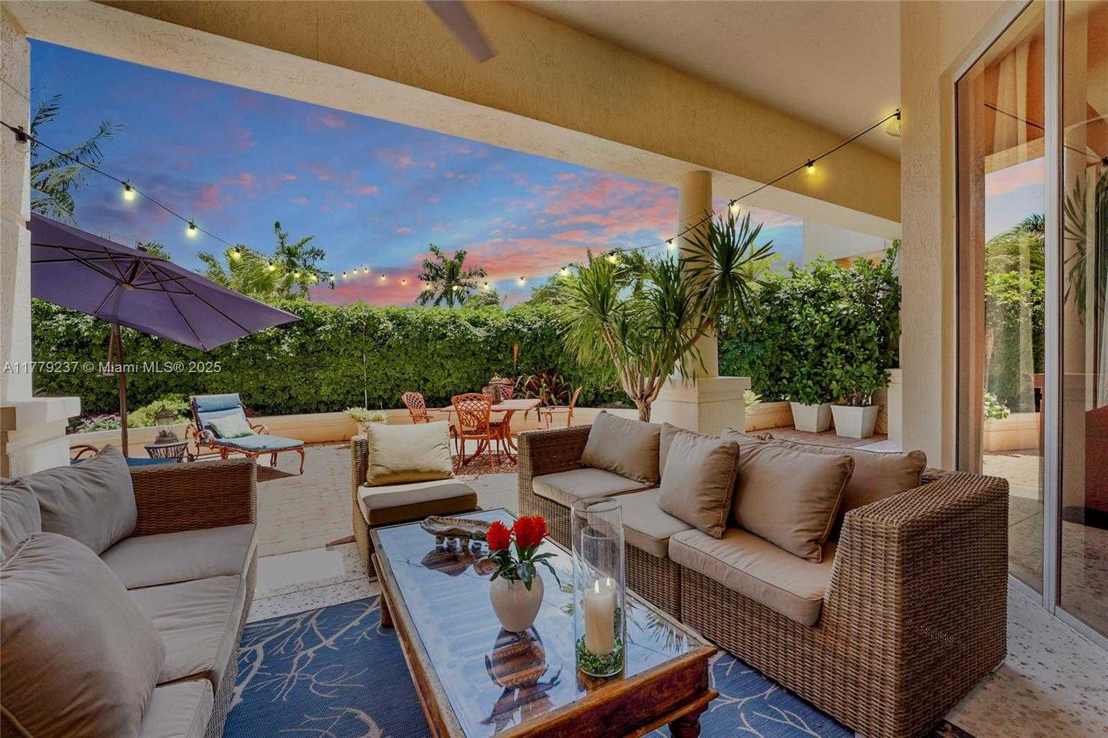 Small Image of 13611 DEERING BAY DR #101, Coral Gables Number 27
