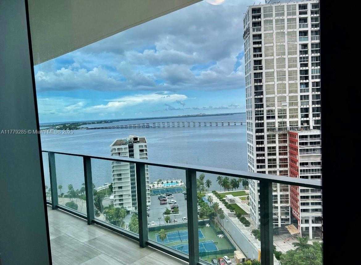 Small Image of 1451 BRICKELL AVE #2004, Miami Number 13