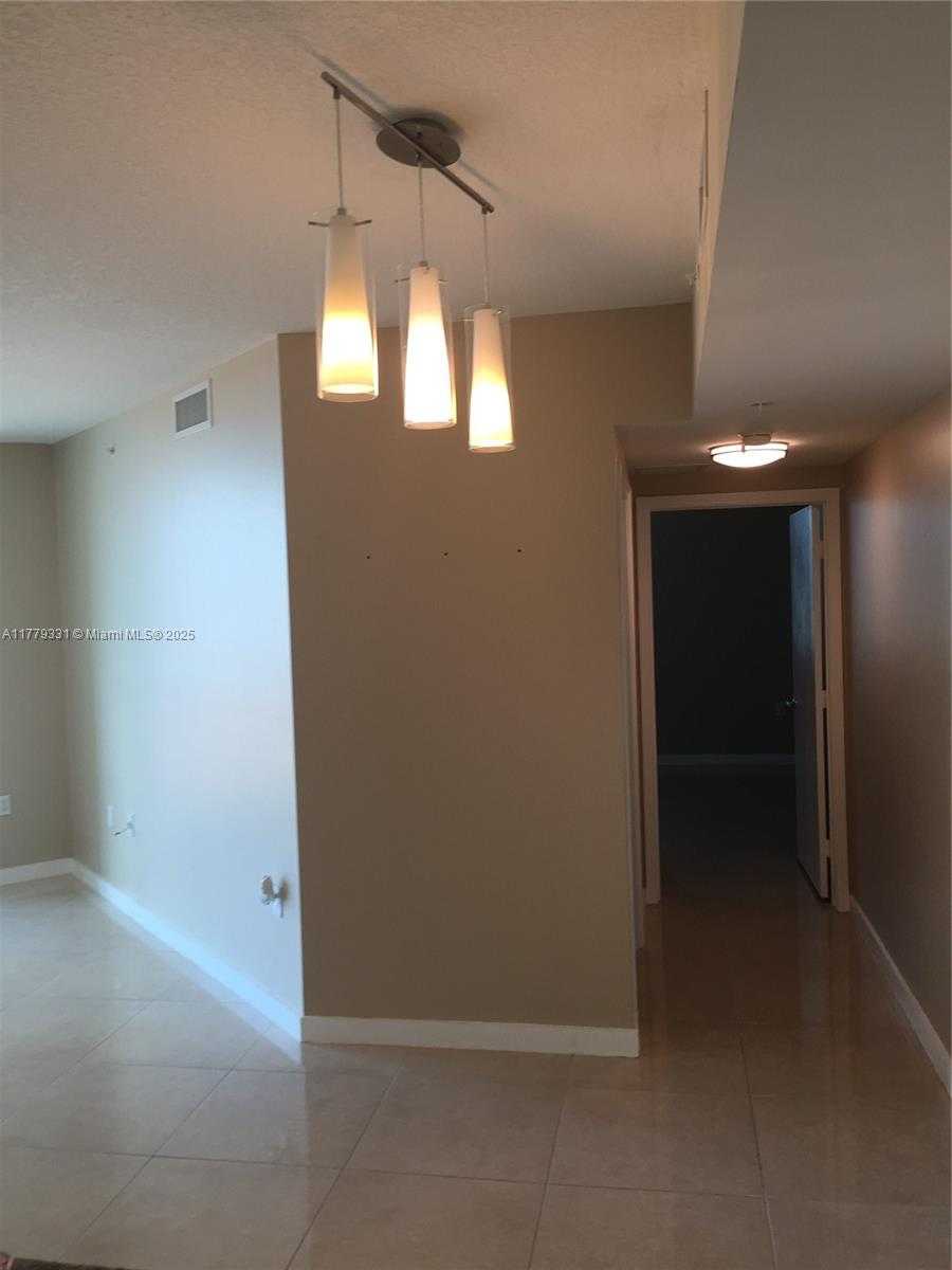 Small Image of 9066 SOUTH WEST 73RD CT #907, Miami Number 4