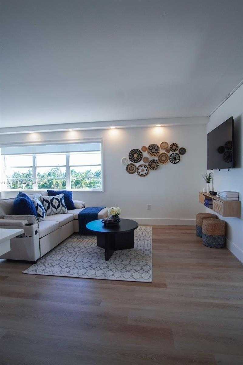 Small Image of 7904 WEST DR #501, North Bay Village Number 26