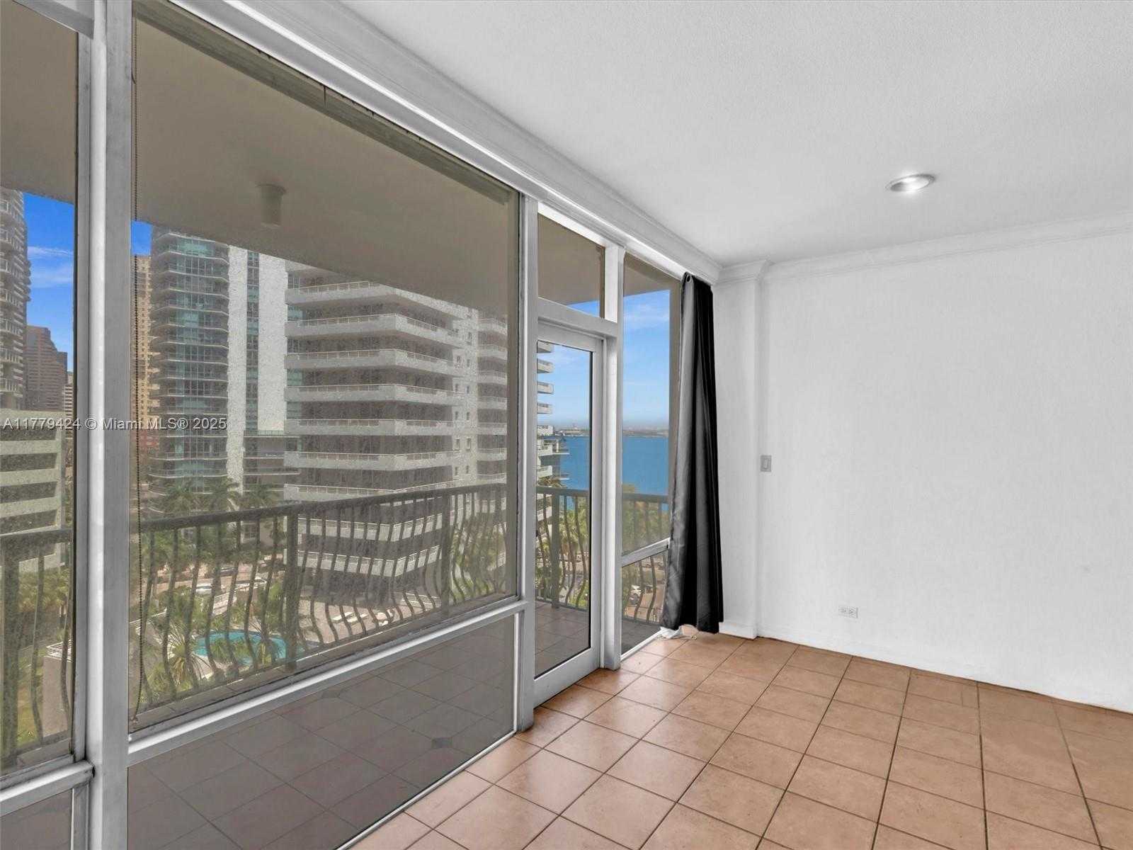 Small Image of 1408 BRICKELL BAY DR #816, Miami Number 23