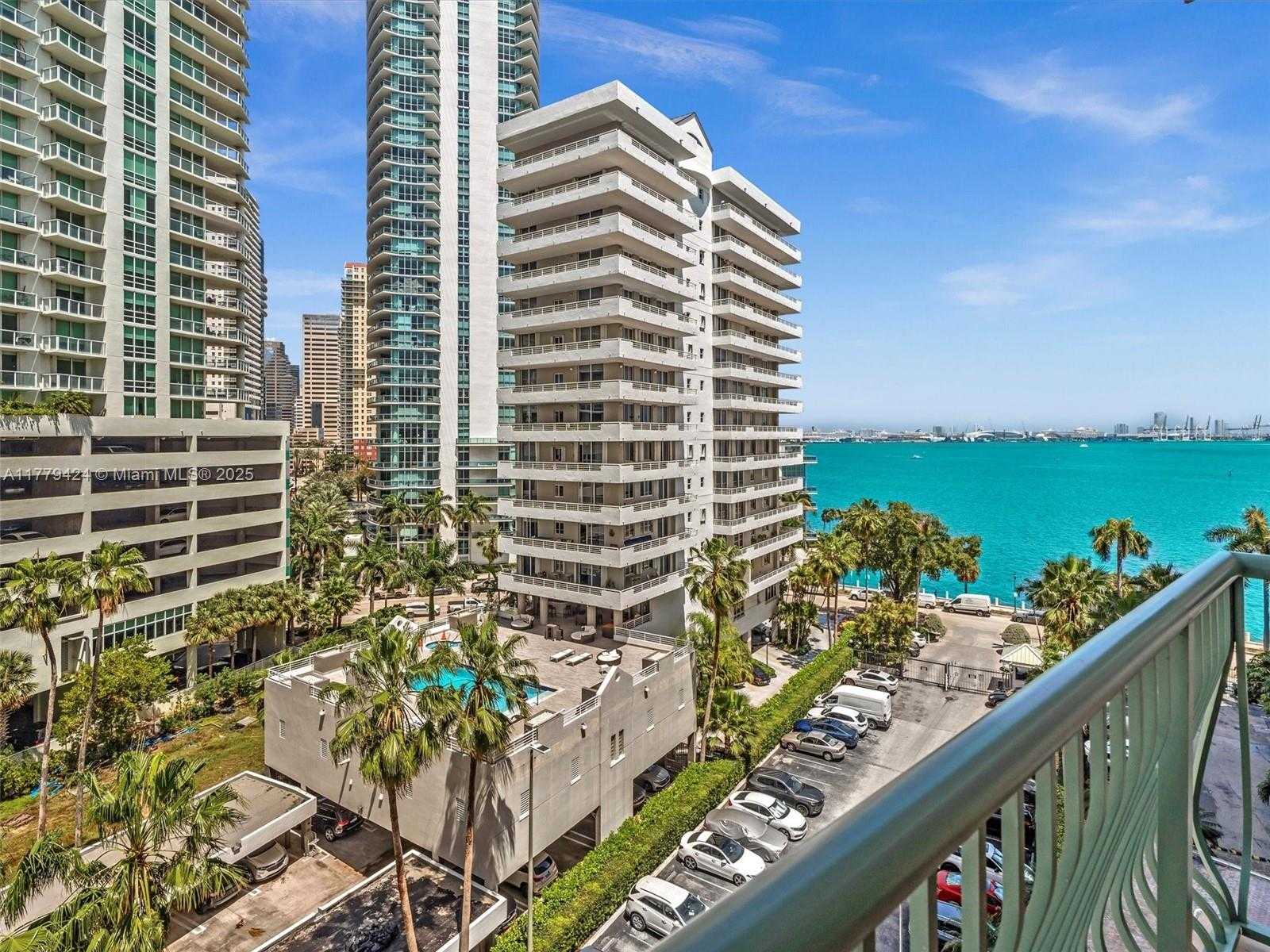 Small Image of 1408 BRICKELL BAY DR #816, Miami Number 26
