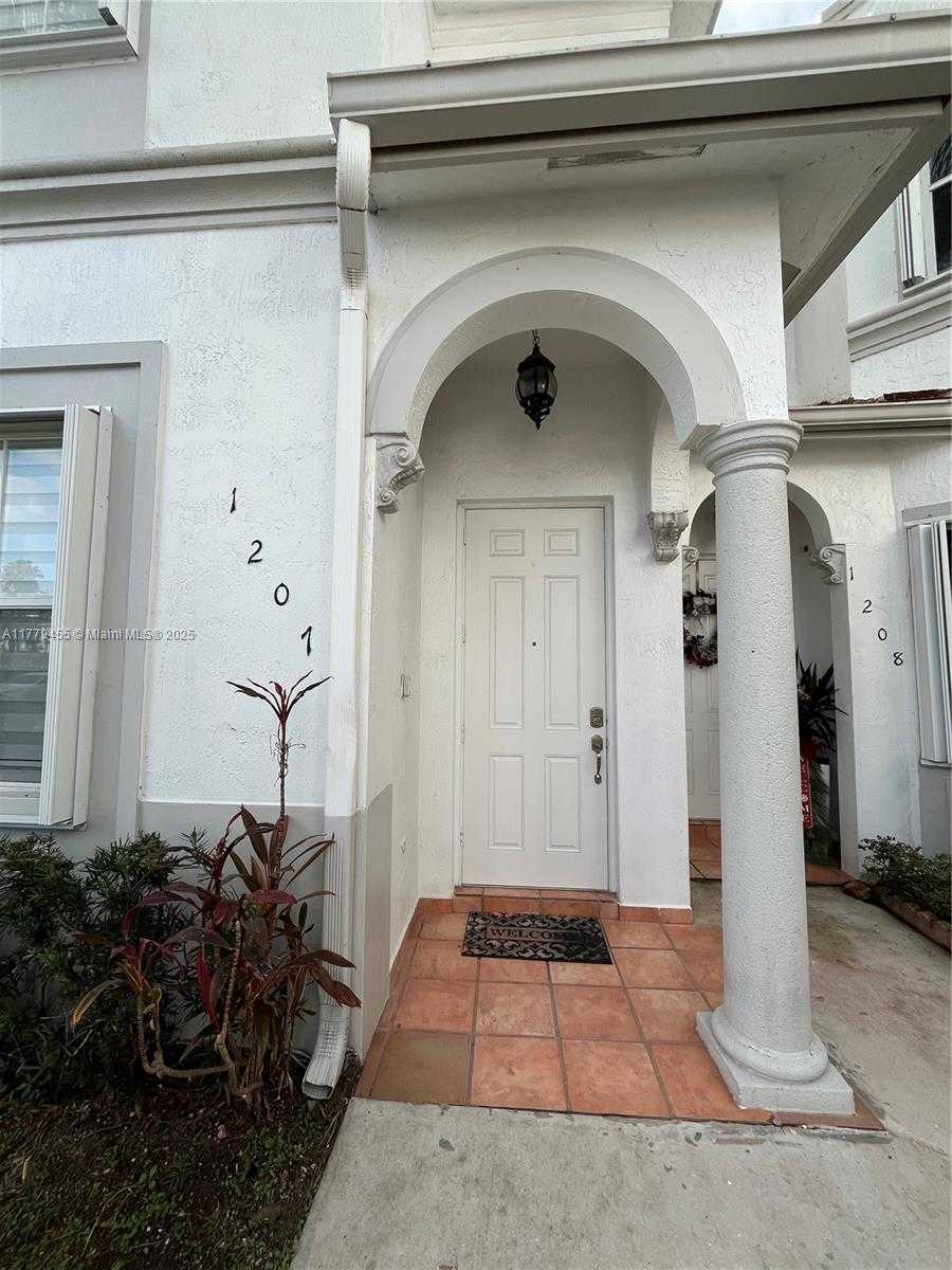 Small Image of 5580 NORTH WEST 107TH AVE #1207, Doral Number 2