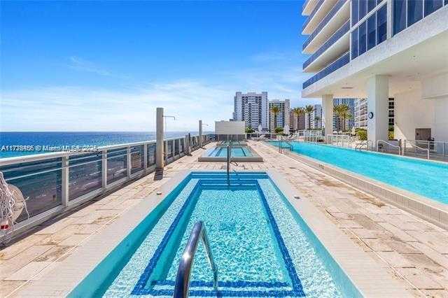 Small Image of 1830 SOUTH OCEAN DR(AVAIL 04 08) #2209, Hallandale Beach Number 16