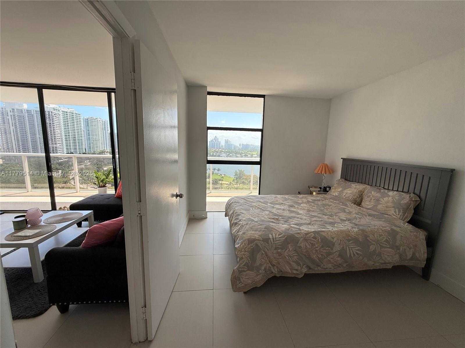 Small Image of 3701 NORTH COUNTRY CLUB DR #1504, Aventura Number 10