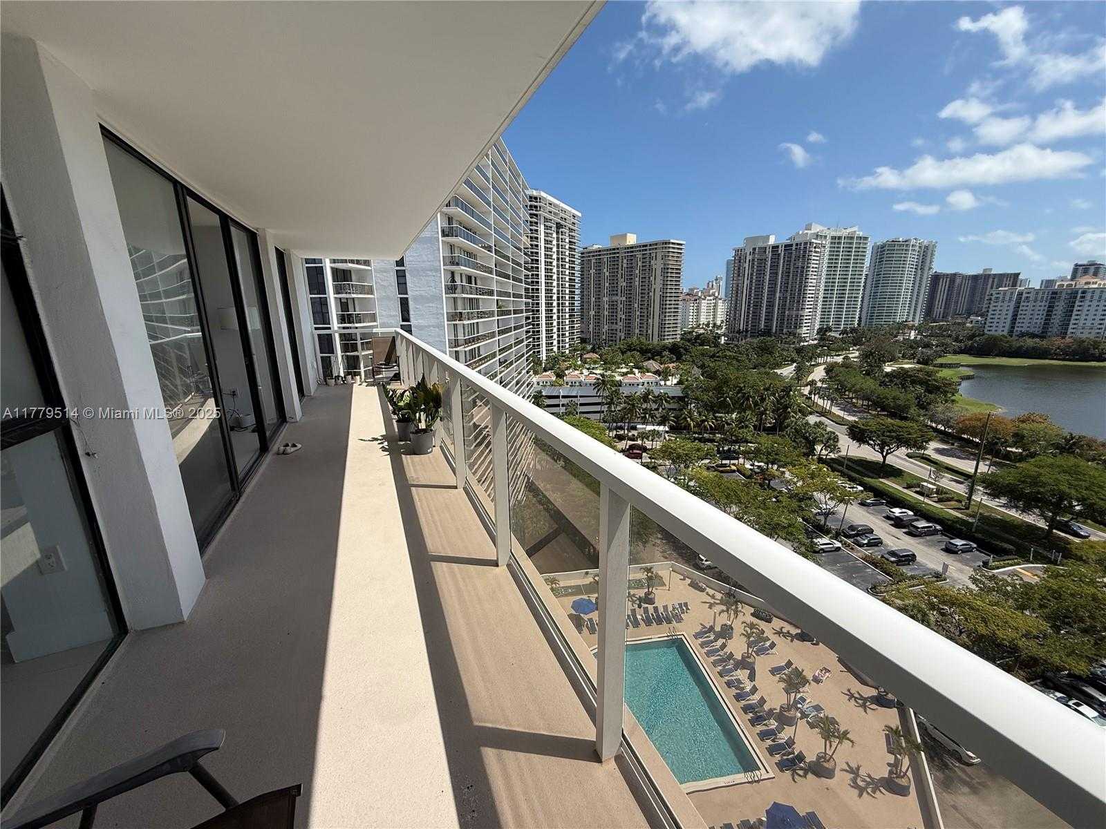 Small Image of 3701 NORTH COUNTRY CLUB DR #1504, Aventura Number 13