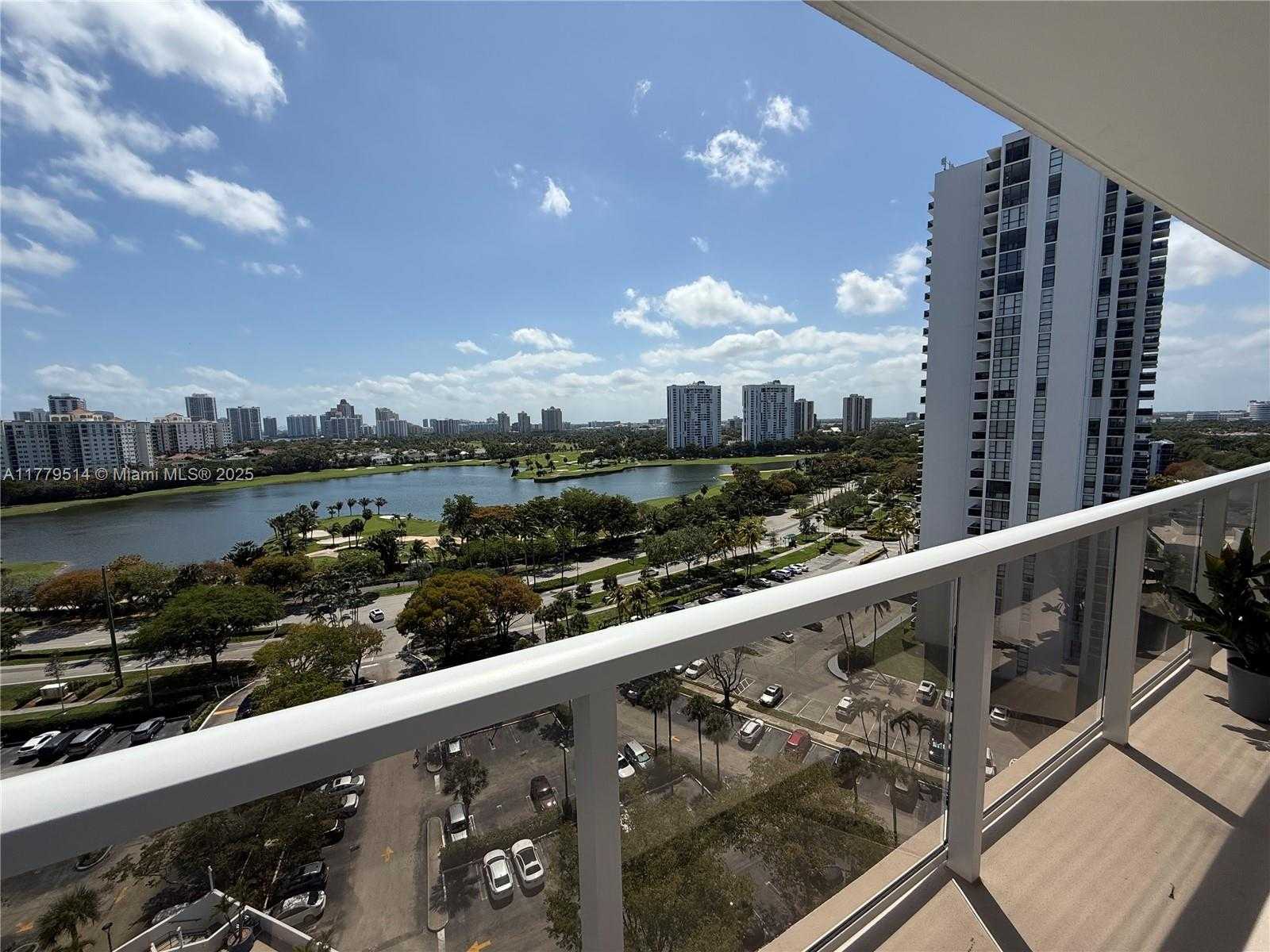Small Image of 3701 NORTH COUNTRY CLUB DR #1504, Aventura Number 15