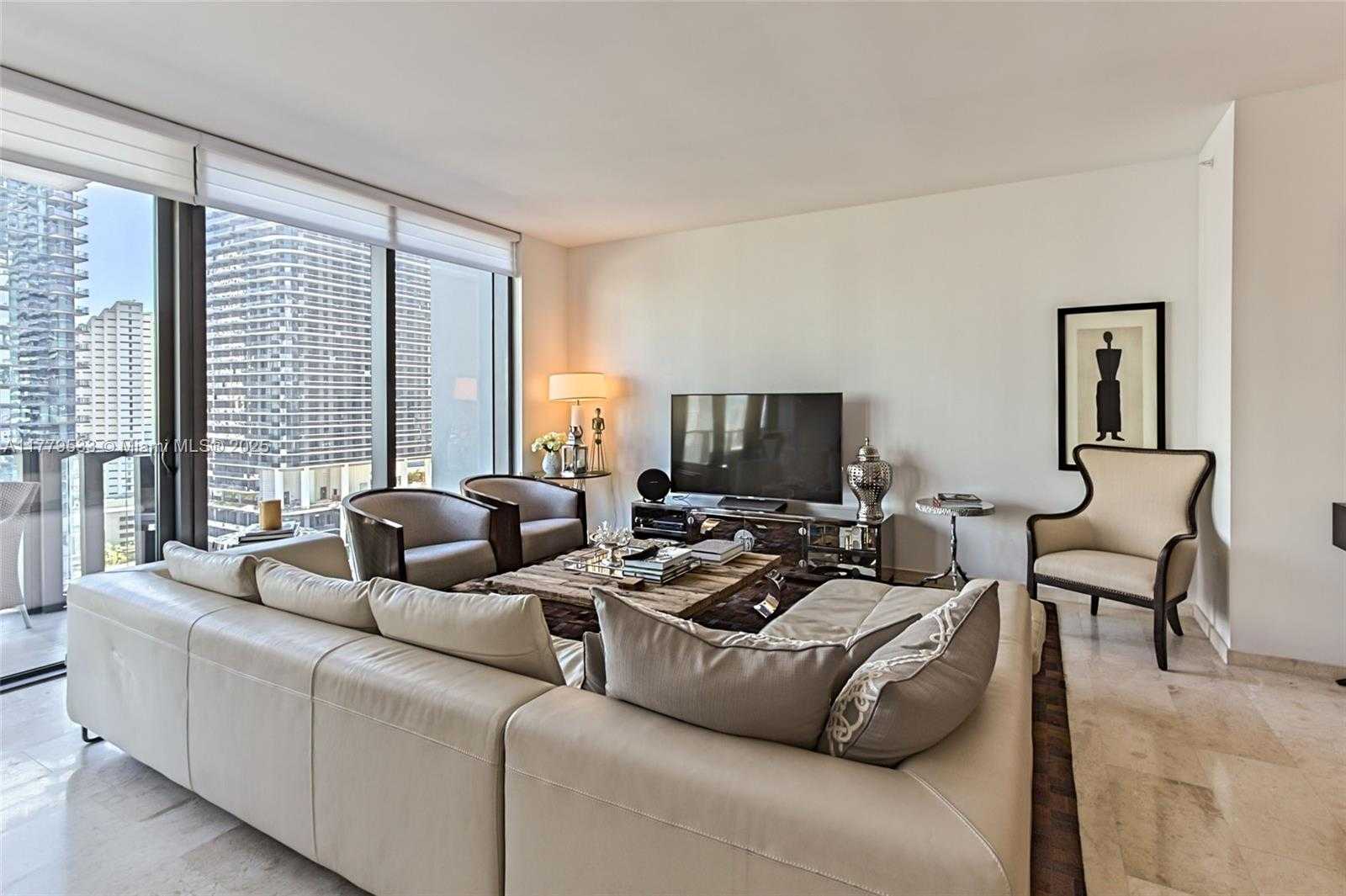 Small Image of 88 SOUTH WEST 7 #1507, Miami Number 11